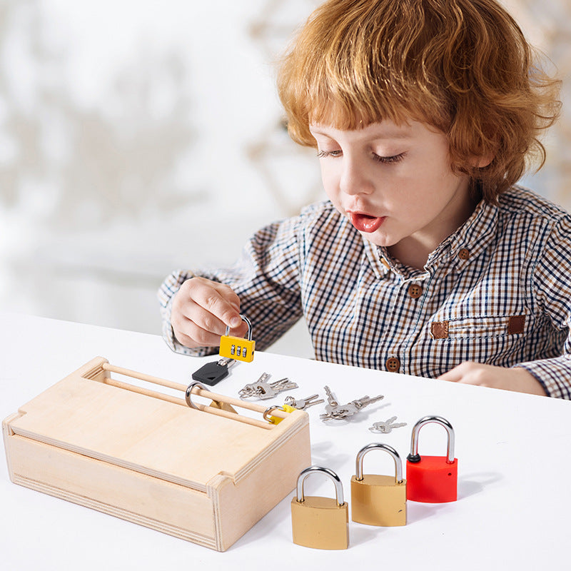 Jeu Montessori des Serrures – Motricité & Logique