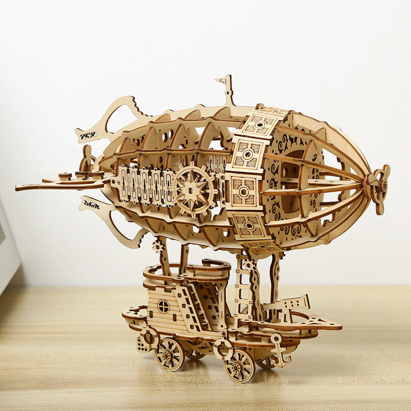 Maquette 3D en Bois – Dirigeable à Construire