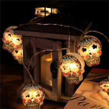 Floral Skull / 5 ft · 10 Lights · Multicolor